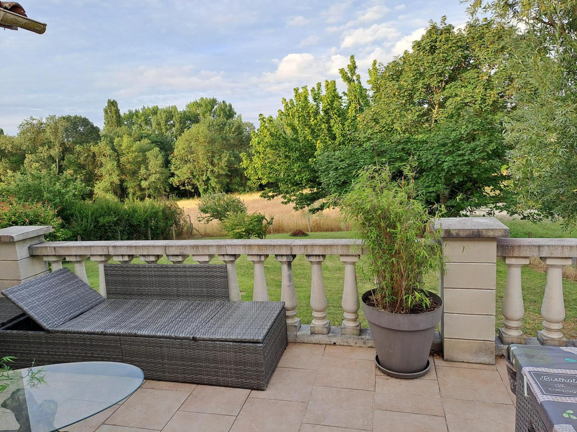 L'Ile Verte Chambre Avec Salle De Bain Privee Champagnac  외부 사진